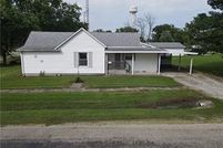 House for sale in Effingham County, Illinois
