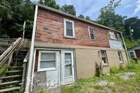 Farm and Ranch for sale in Gilmer County, West Virginia