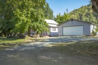Land for sale in Josephine County, Oregon