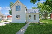 Land for sale in Linn County, Iowa