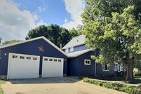 Land for sale in Dickinson County, Iowa