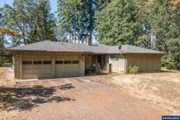 House for sale in Benton County, Oregon