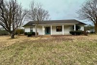 House for sale in Lee County, Mississippi