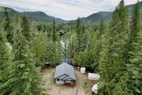 House for sale in Pend Oreille County, Washington