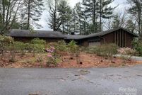 House for sale in Henderson County, North Carolina