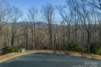 Homesite for sale in Henderson County, North Carolina