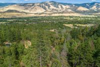 Land for sale in Jackson County, Oregon