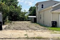 Land for sale in Orleans Parish, Louisiana