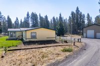 House for sale in Deschutes County, Oregon