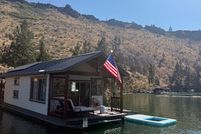 Lakefront Property for sale in Jefferson County, Oregon