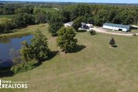 Land for sale in Henry County, Iowa