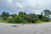Homesite for sale in Sarasota County, Florida