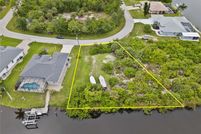 Lakefront Property for sale in Charlotte County, Florida
