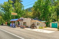 Land for sale in Jackson County, Oregon