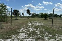 Land for sale in Okeechobee County, Florida
