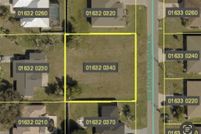 Homesite for sale in Lee County, Florida