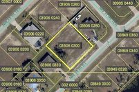 Homesite for sale in Lee County, Florida