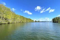 Land for sale in Lauderdale County, Alabama