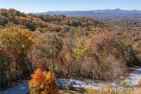 Homesite for sale in Henderson County, North Carolina