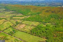 Lakefront Property for sale in Fauquier County, Virginia