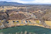 Waterfront Property for sale in Warren County, Virginia