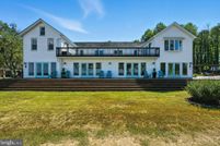 Lakefront Property for sale in Middlesex County, Virginia