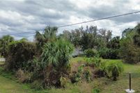 Homesite for sale in Sarasota County, Florida
