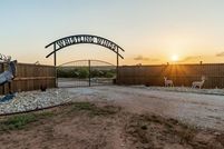 Land for sale in Hardeman County, Texas
