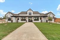 House for sale in Tulare County, California