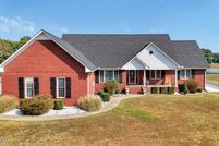 House for sale in Weakley County, Tennessee