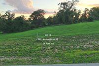 Land for sale in Linn County, Iowa