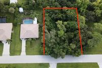 Lakefront Property for sale in Charlotte County, Florida