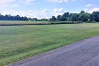 Homesite for sale in Jefferson County, Illinois