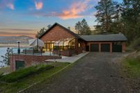Waterfront Property for sale in Lincoln County, Washington