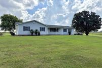 Oceanfront Property for sale in Hickman County, Kentucky