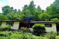 House for sale in Floyd County, Kentucky