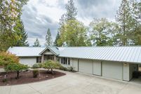 Land for sale in Josephine County, Oregon
