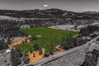 Lakefront Property for sale in Linn County, Oregon