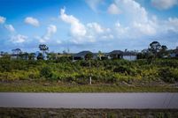 Land for sale in Charlotte County, Florida