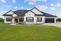 Land for sale in Linn County, Iowa