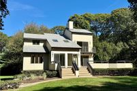 Land for sale in Newport County, Rhode Island