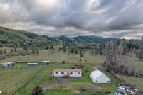 Land for sale in Douglas County, Oregon