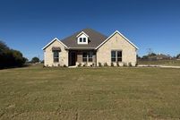 House for sale in Grayson County, Texas