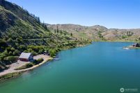 House for sale in Okanogan County, Washington