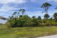 Land for sale in Charlotte County, Florida