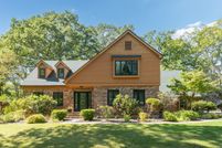 House for sale in New Haven County, Connecticut