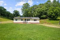 House for sale in Lincoln County, West Virginia