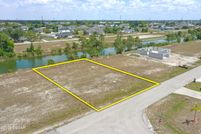 Homesite for sale in Lee County, Florida
