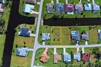 Lakefront Property for sale in Charlotte County, Florida