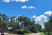 Homesite for sale in Lee County, Florida